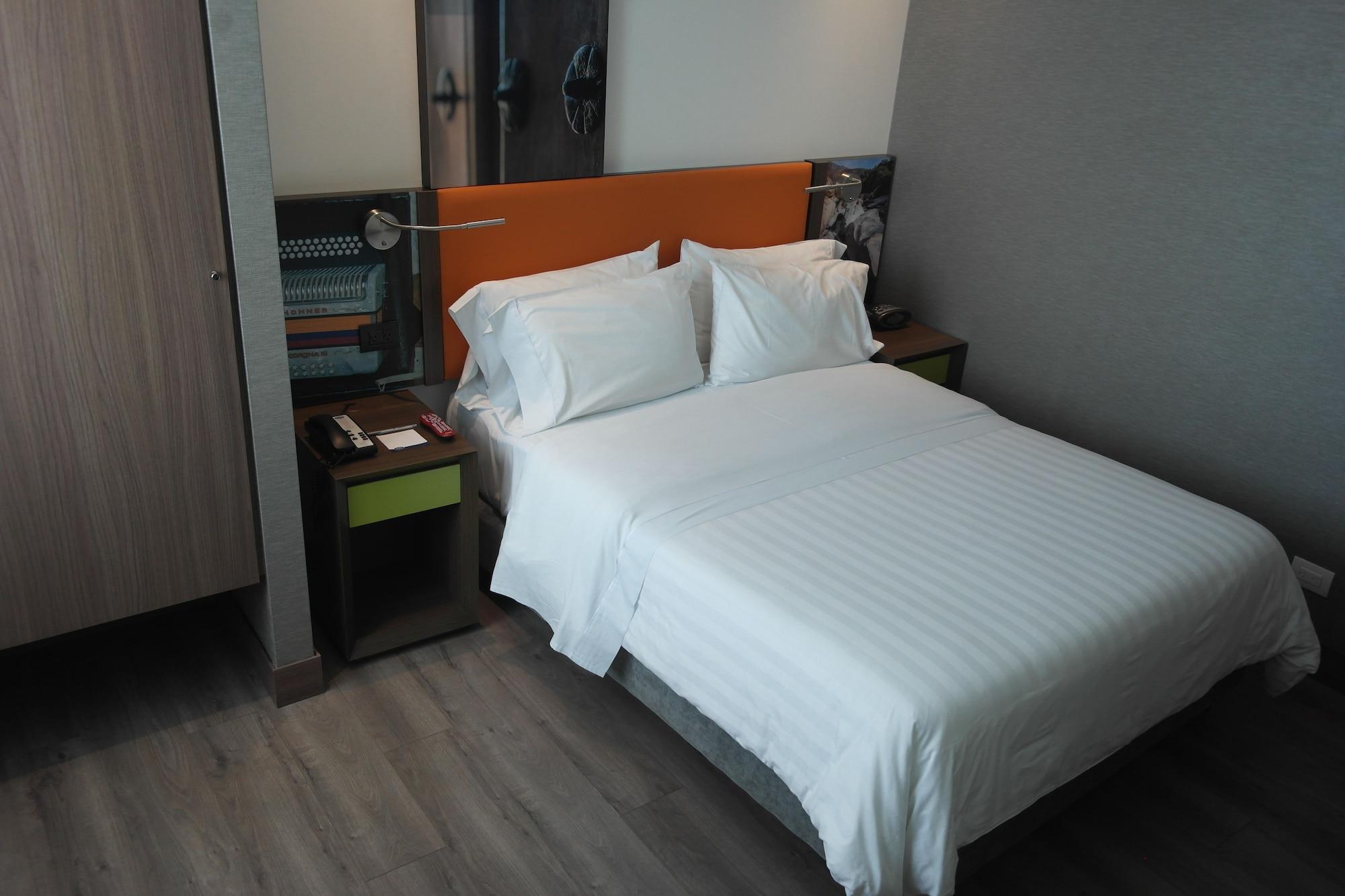 Hampton By Hilton Valledupar Exterior photo
