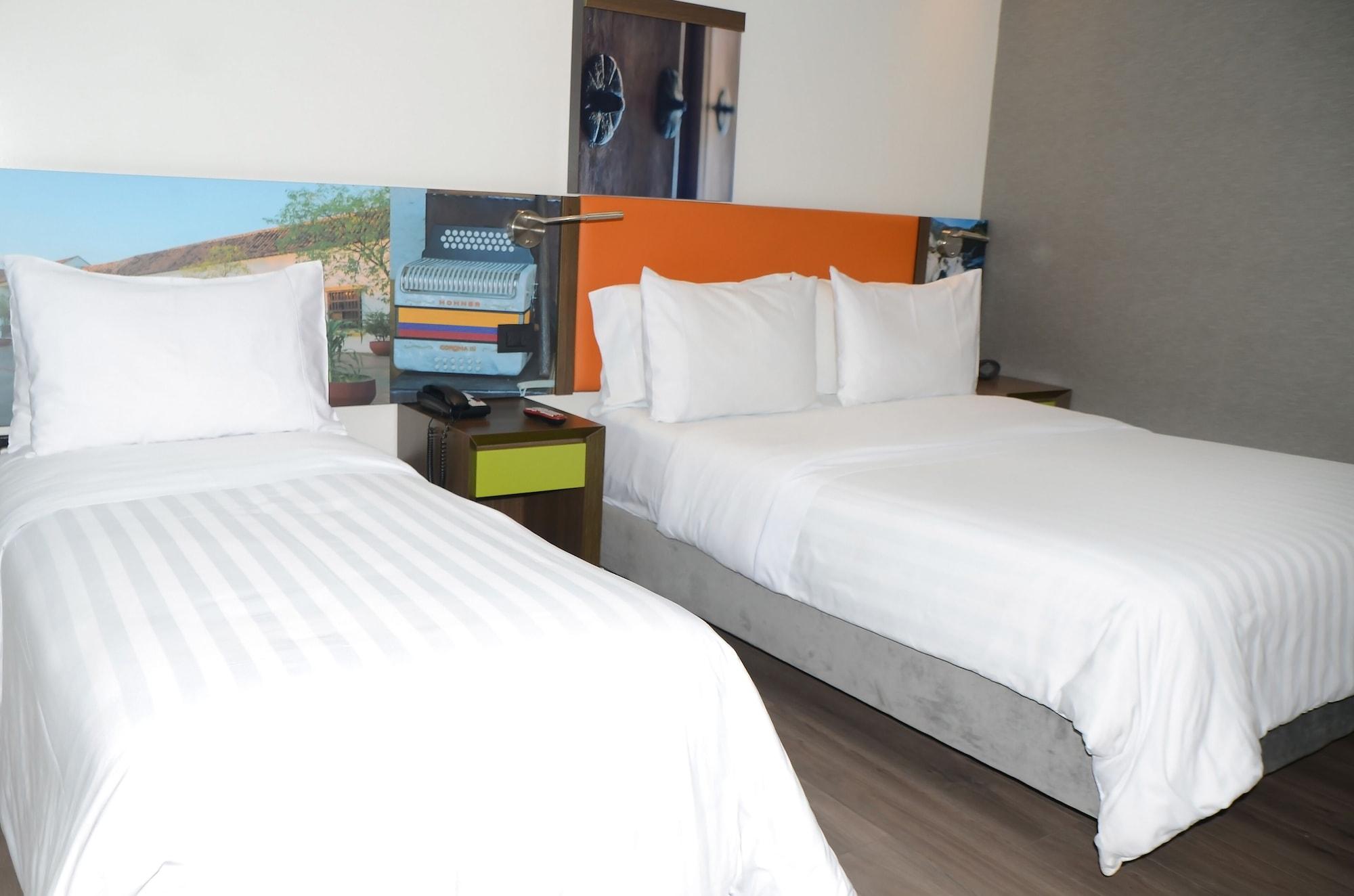 Hampton By Hilton Valledupar Exterior photo